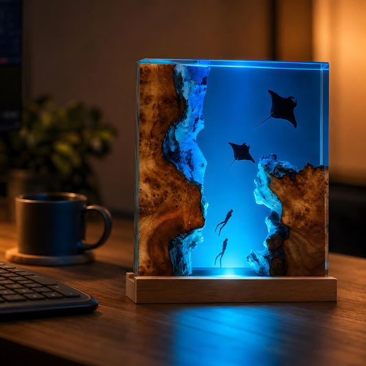 Manta Ray Resin Lamp, Ocean LED Night Light, Diver Epoxy Lamp, Coastal Room Decor