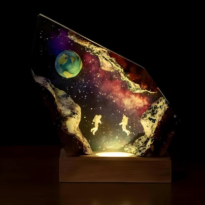 Astronaut Space Explorer Resin Lamp: Modern Epoxy Art Light