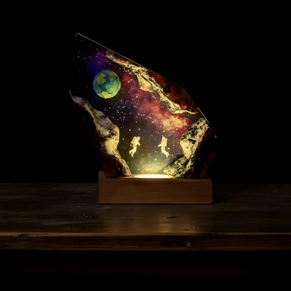 Astronaut Space Explorer Resin Lamp: Modern Epoxy Art Light
