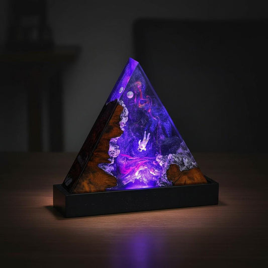Galaxy Astronaut Resin Lamp: Cosmic Triangle Night Light