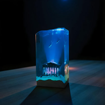 Underwater Ruins Diver Resin Lamp– Ocean Cave Scene Night Light