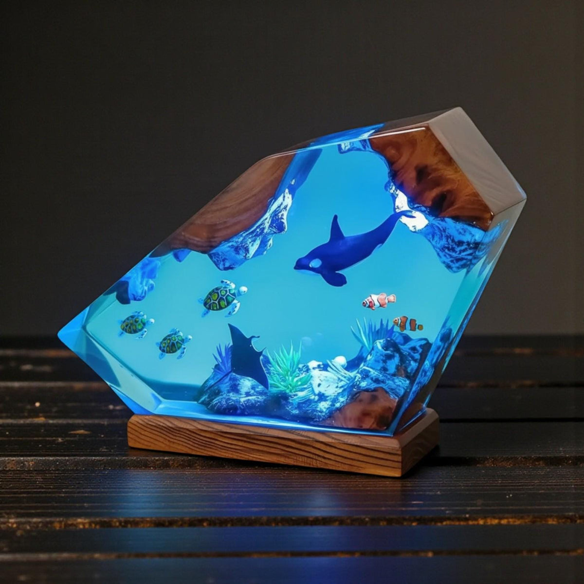 3D Marine Life Resin Lamp – Epoxy Night Light with Whale, Turtles & Tropical Fish