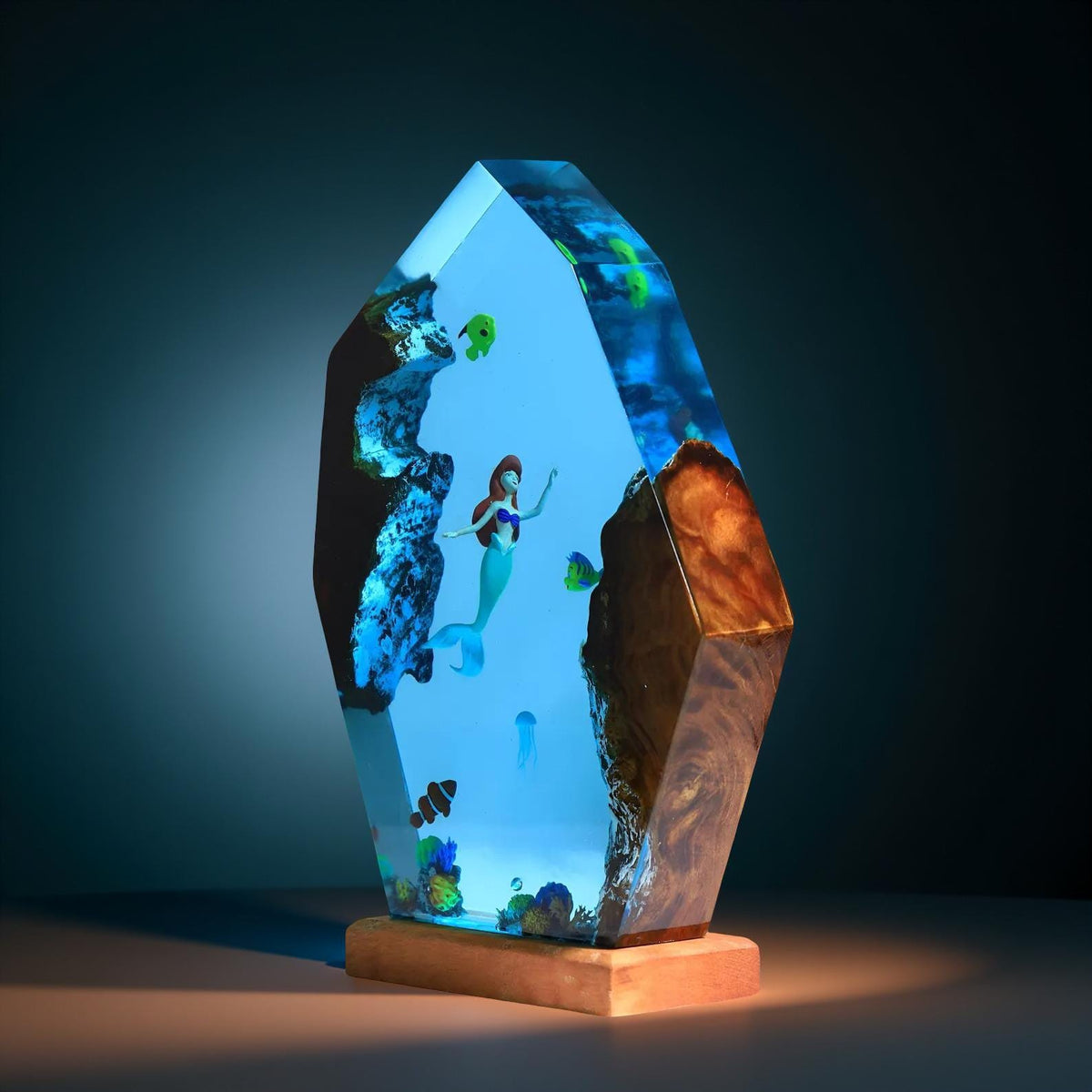 Mermaid Ocean Scene Resin Night Light – Handmade Epoxy Lamp with Wood Base