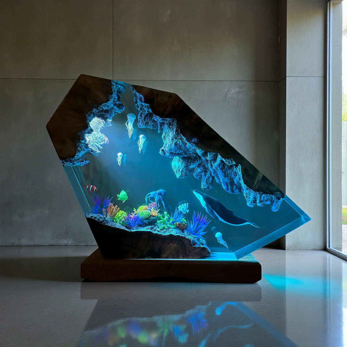Ocean Seascape Resin Lamp: Jellyfish & Whale LED Light