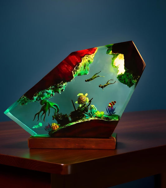 Octopus & Sea Turtle Resin Lamp – 3D Underwater Scene Night Light with Divers