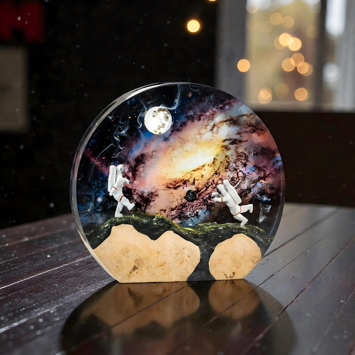 Astronaut Space Exploration Resin Night Light: Solid Wood Epoxy LED Lamp