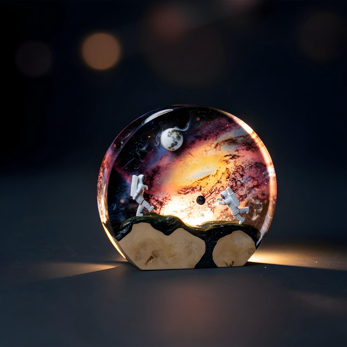 Astronaut Space Exploration Resin Night Light: Solid Wood Epoxy LED Lamp