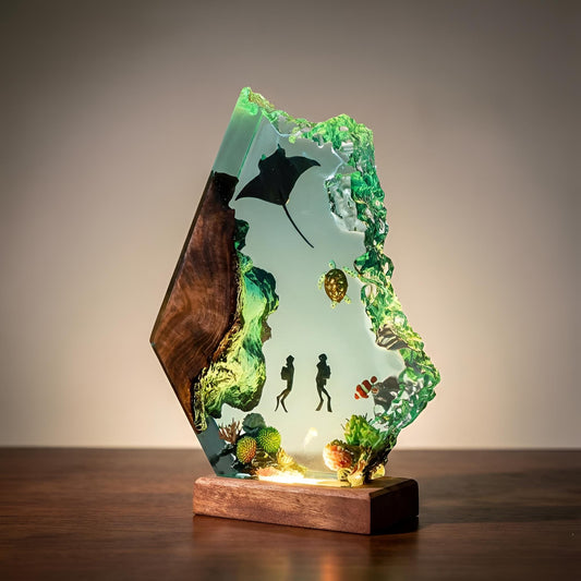 Manta Ray & Scuba Diver Resin Lamp: Epoxy Art Ocean Night Light