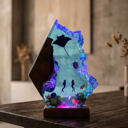 Manta Ray & Scuba Diver Resin Lamp: Epoxy Art Ocean Night Light