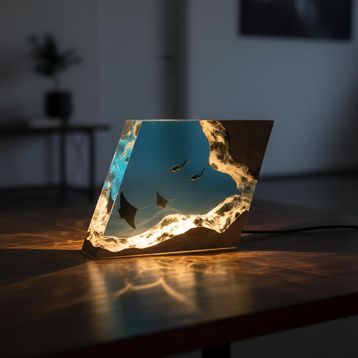 Manta Ray Diver Resin Night Light: Marine Epoxy Wood Desktop Lamp