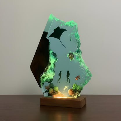 Manta Ray & Scuba Diver Resin Lamp: Epoxy Art Ocean Night Light