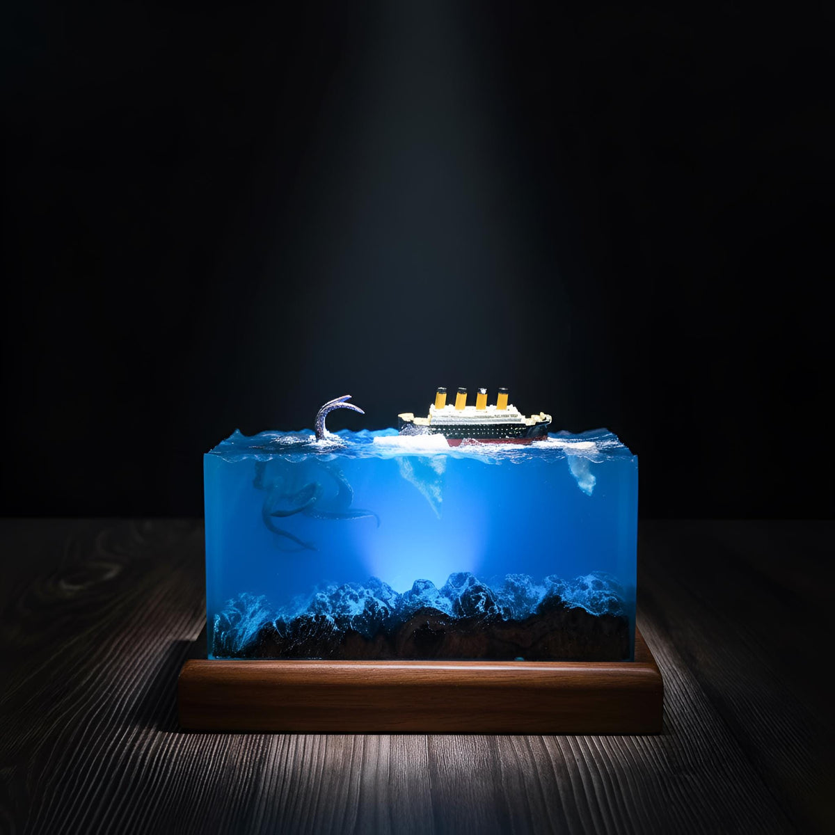 Titanic Kraken Resin Lamp: Ocean Monster LED Night Light