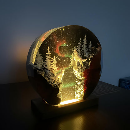 Snow Wolf Resin Night Light: Wolf Forest LED Lamp