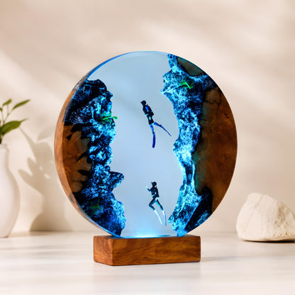 Couple Diver Resin Lamp, Ocean LED Night Light, Underwater Epoxy Lamp, Coastal Decor