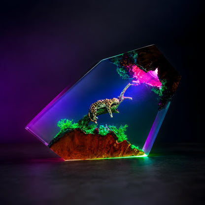 Jaguar Resin Lamp, Wildlife LED Night Light, Jungle Animal Epoxy Desk Decor