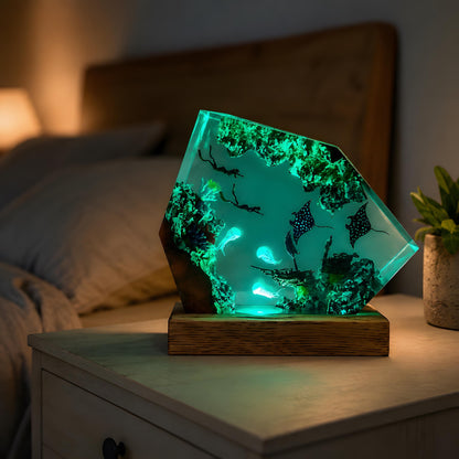Manta Ray Resin Lamp, Diver Ocean LED Night Light, Underwater Coastal Decor