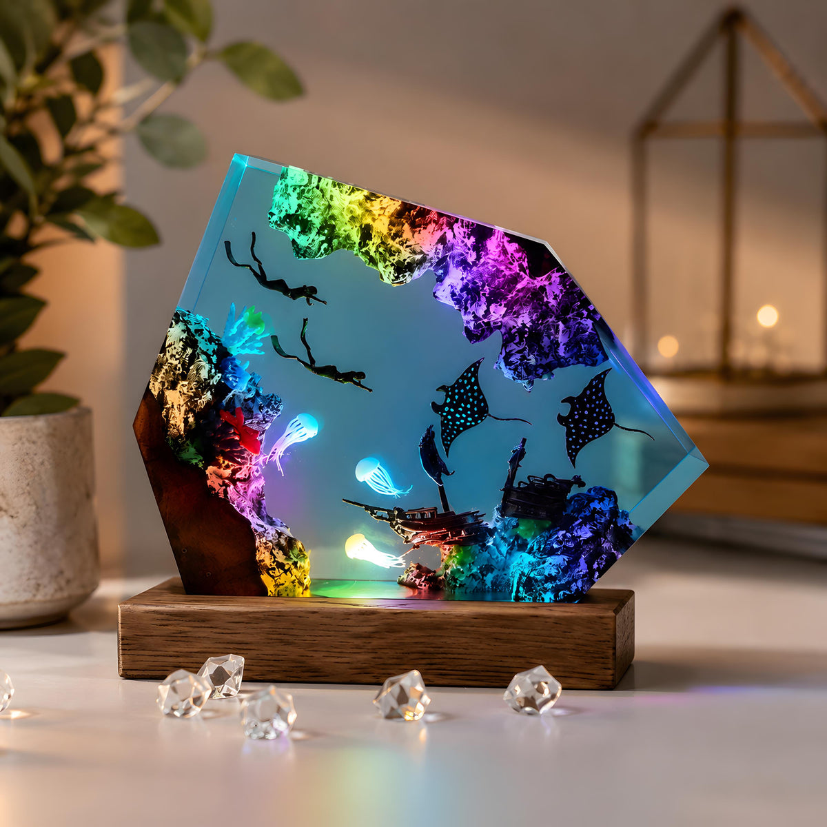 Manta Ray Resin Lamp, Diver Ocean LED Night Light, Underwater Coastal Decor